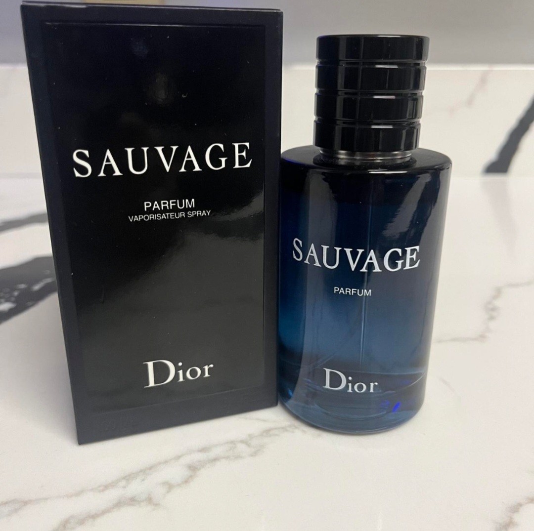 Dior Sauvage Parfum Spray Vaporisateur 3.4 fl oz Regular Size Sealed