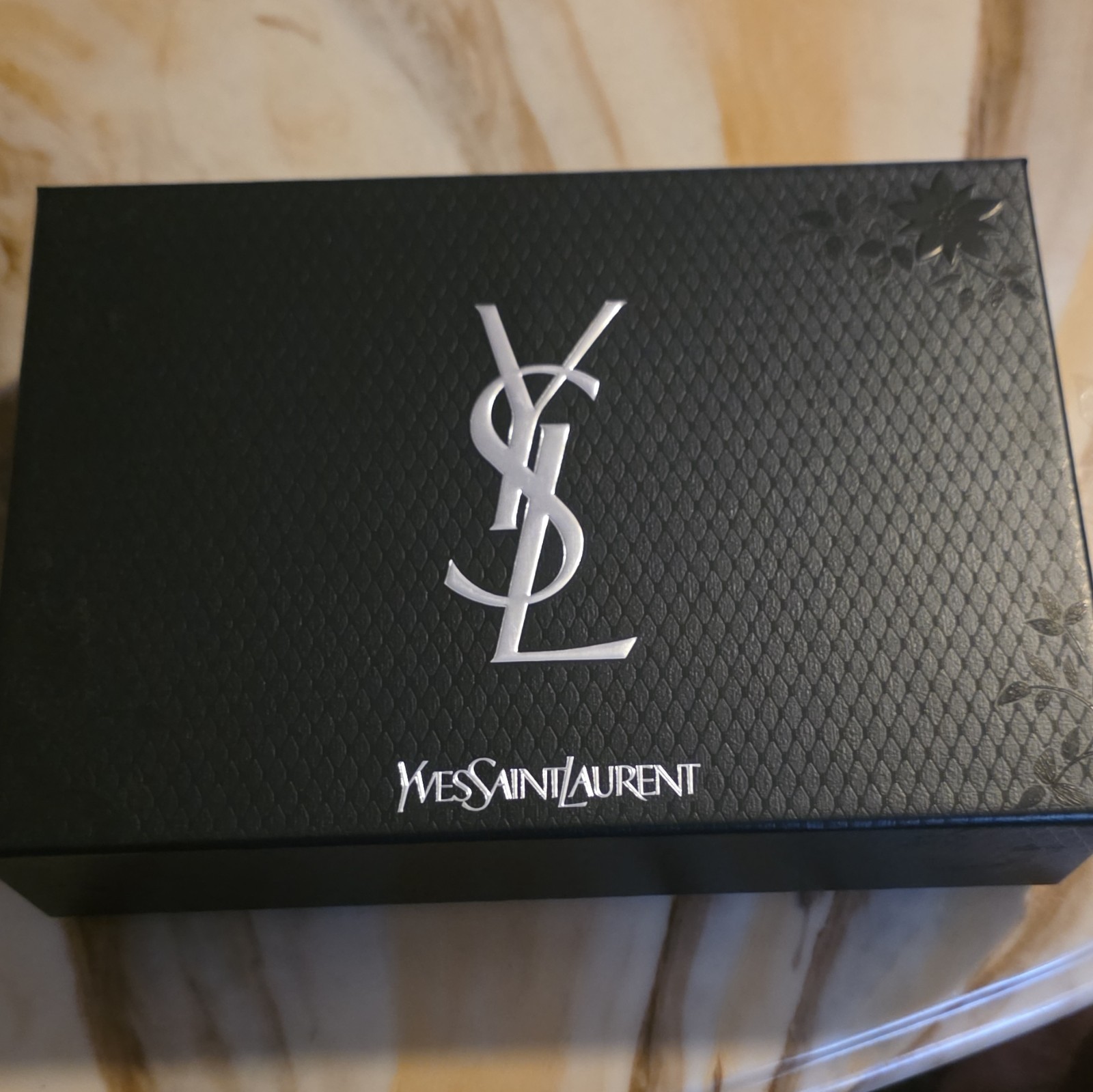 Yves Saint Laurent L’Homme Gift Set EDT Spray 3.3 fl oz + Balm + Shower Gel