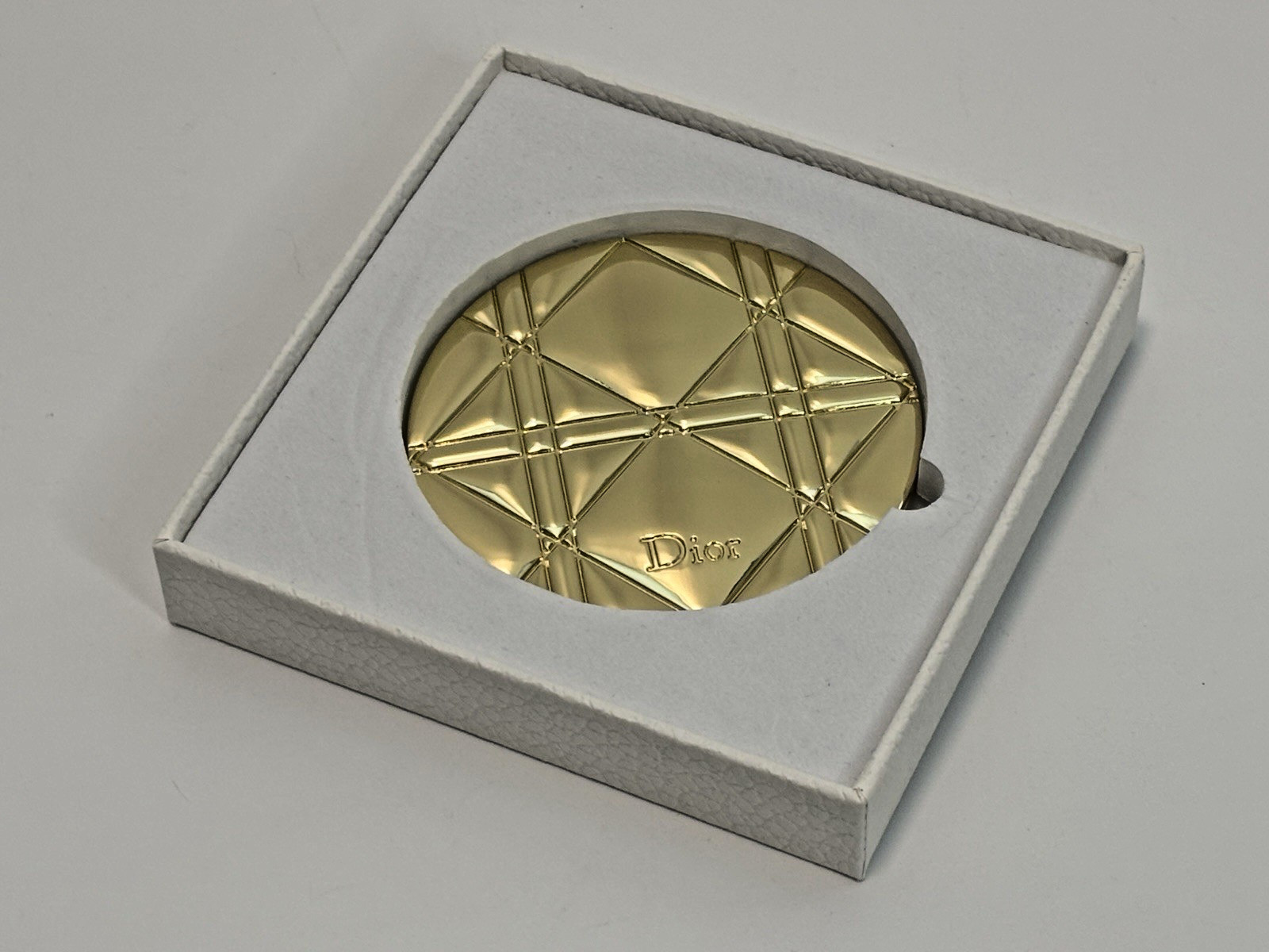 CHRISTIAN DIOR (Parfumes) GWP Gold Pocket Double Mirror Case NEW IN BOX