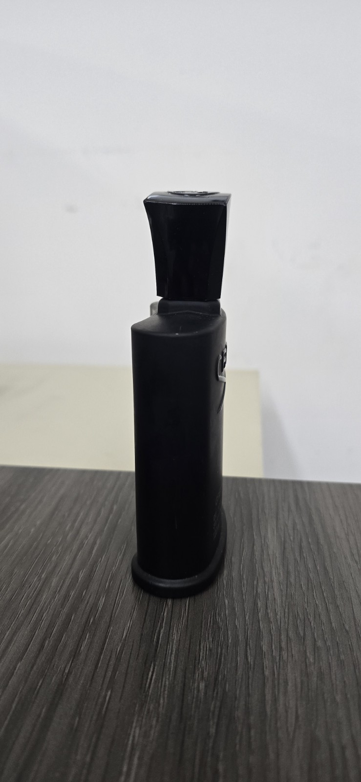 Vintage Creed Green Irish Tweed 120ml Black Flask Bottle Batch A3208E02