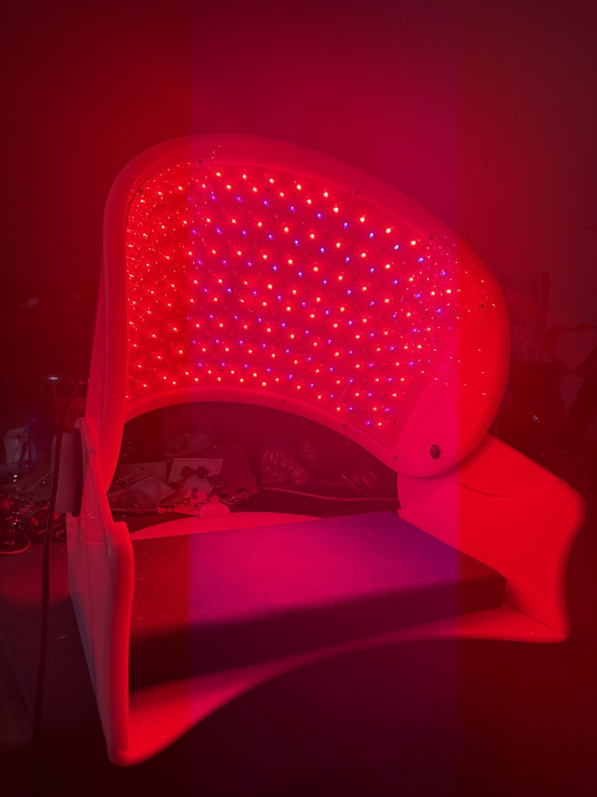Dream Spa Light therapy Device with red light therapy great for your skin