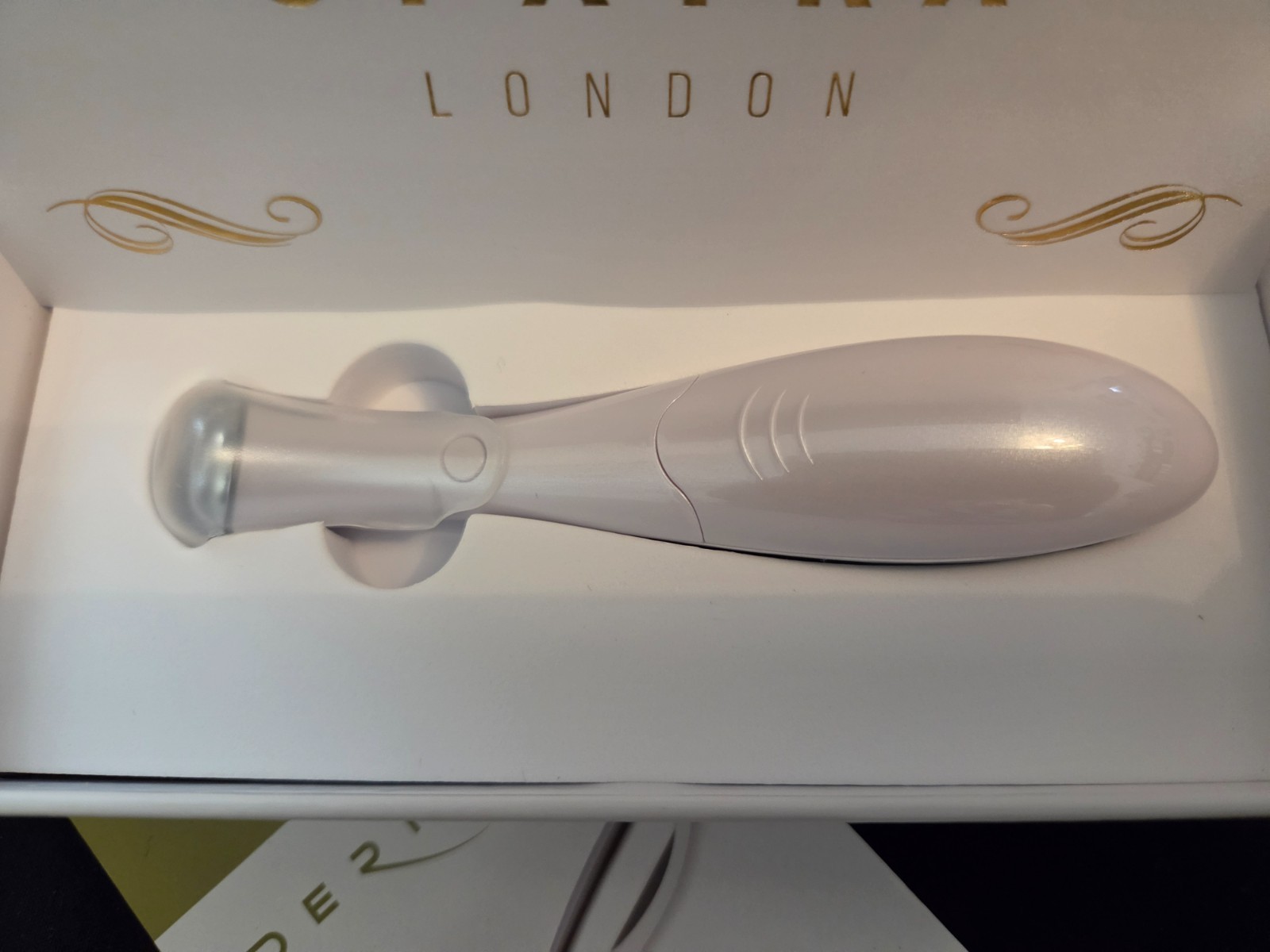 Lift Bar Micro Vibrating Facial Roller & Massager, Hematite, White/Rose Gold