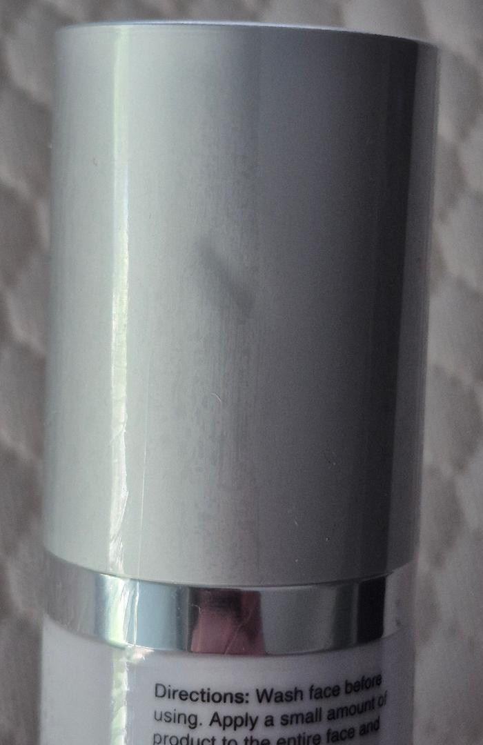 Vibrance Super C Penetrating Serum 1FL OZ -Brand New Sealed – * Dented Bottles *