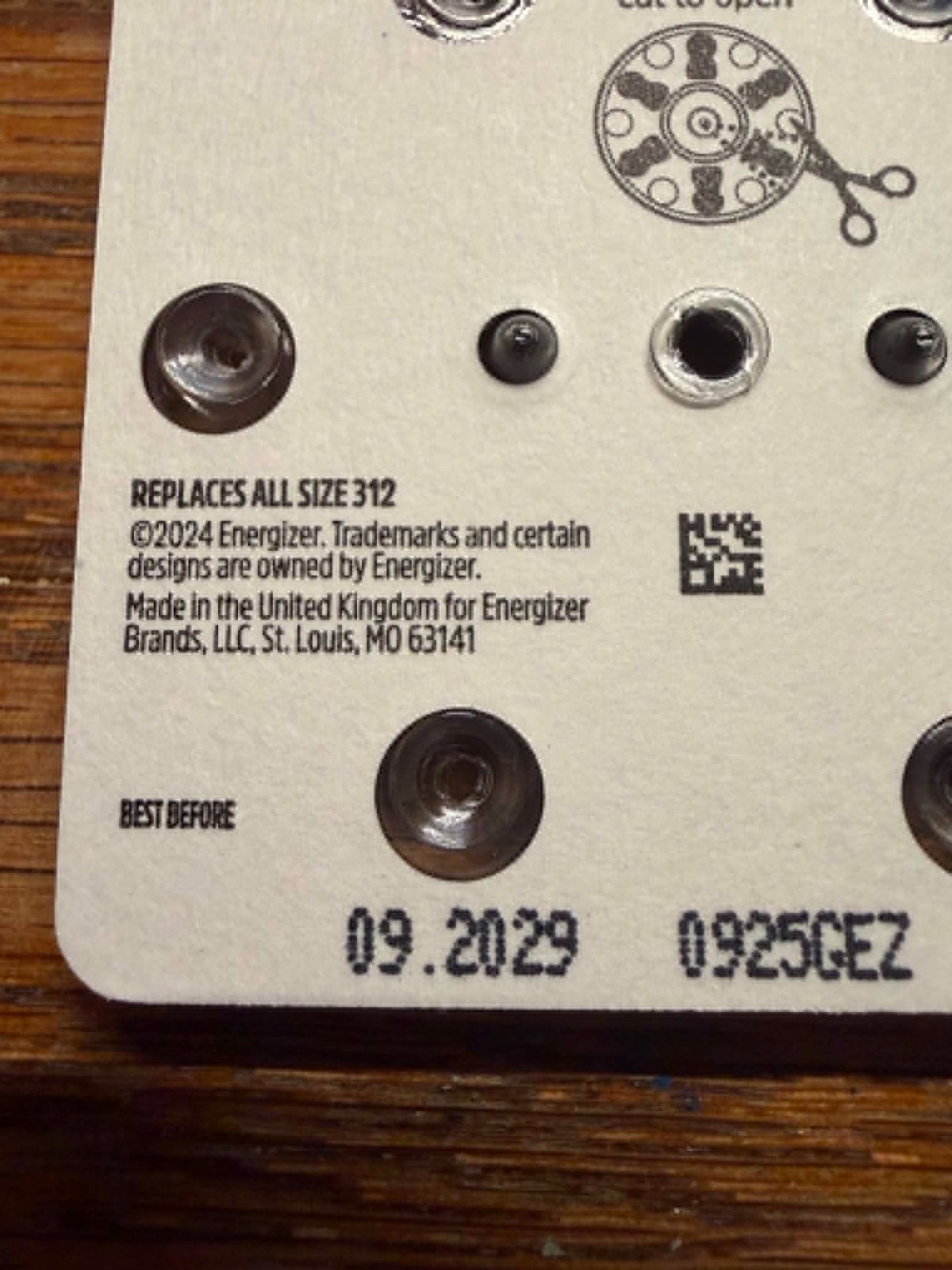 24 Count 2 12-packs ENERGIZER 312 1.45V Hearing Aid Battery Exp 09/2029