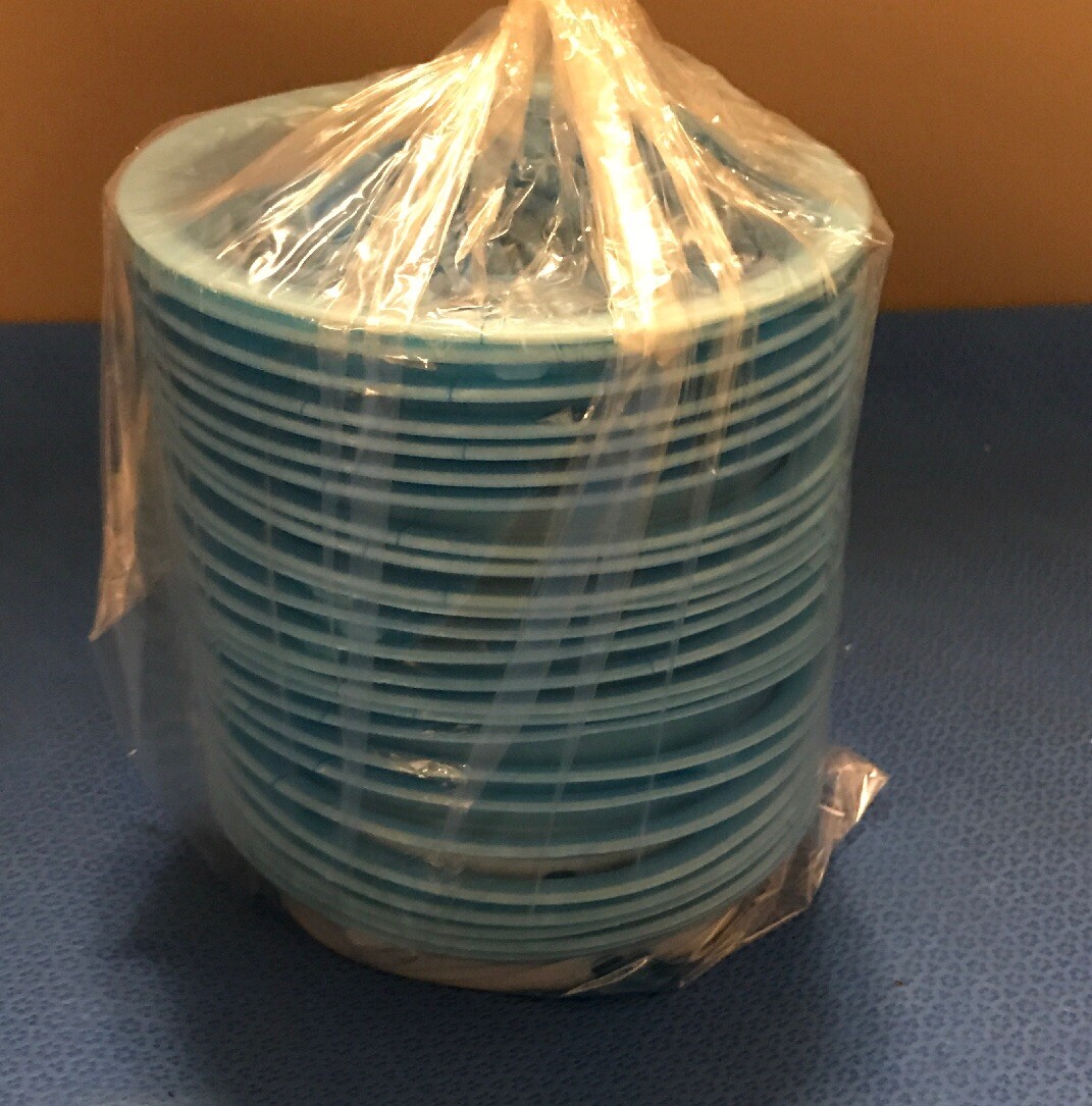 McKesson 16-EB40FLOZ Disposable Twist Close Emesis Bag 40 fl oz. – pack of 25