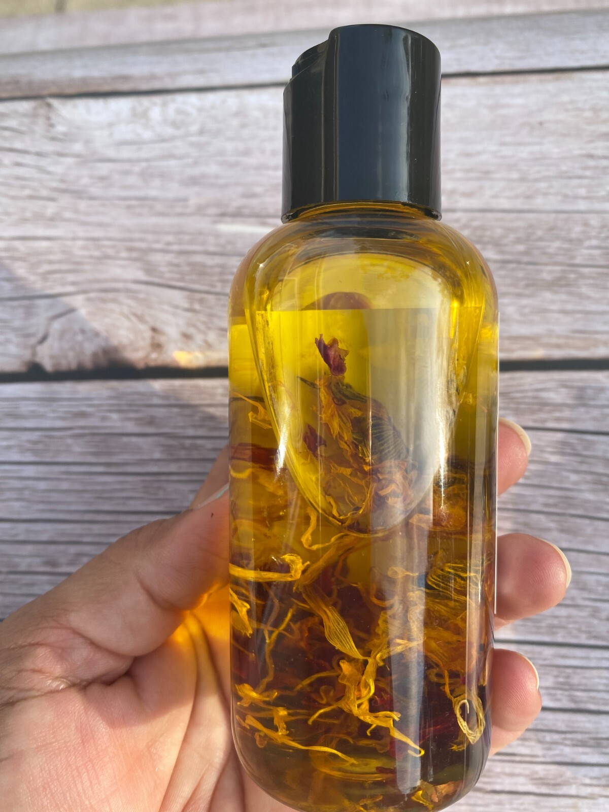 Create your Own Body Oil, Moisturizing Body Oil, Choose your Oil and fragrance