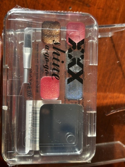 Vintage Urban Decay XXX Shine A-go-go Mini XXX Shine Lip Gloss palette +mirror