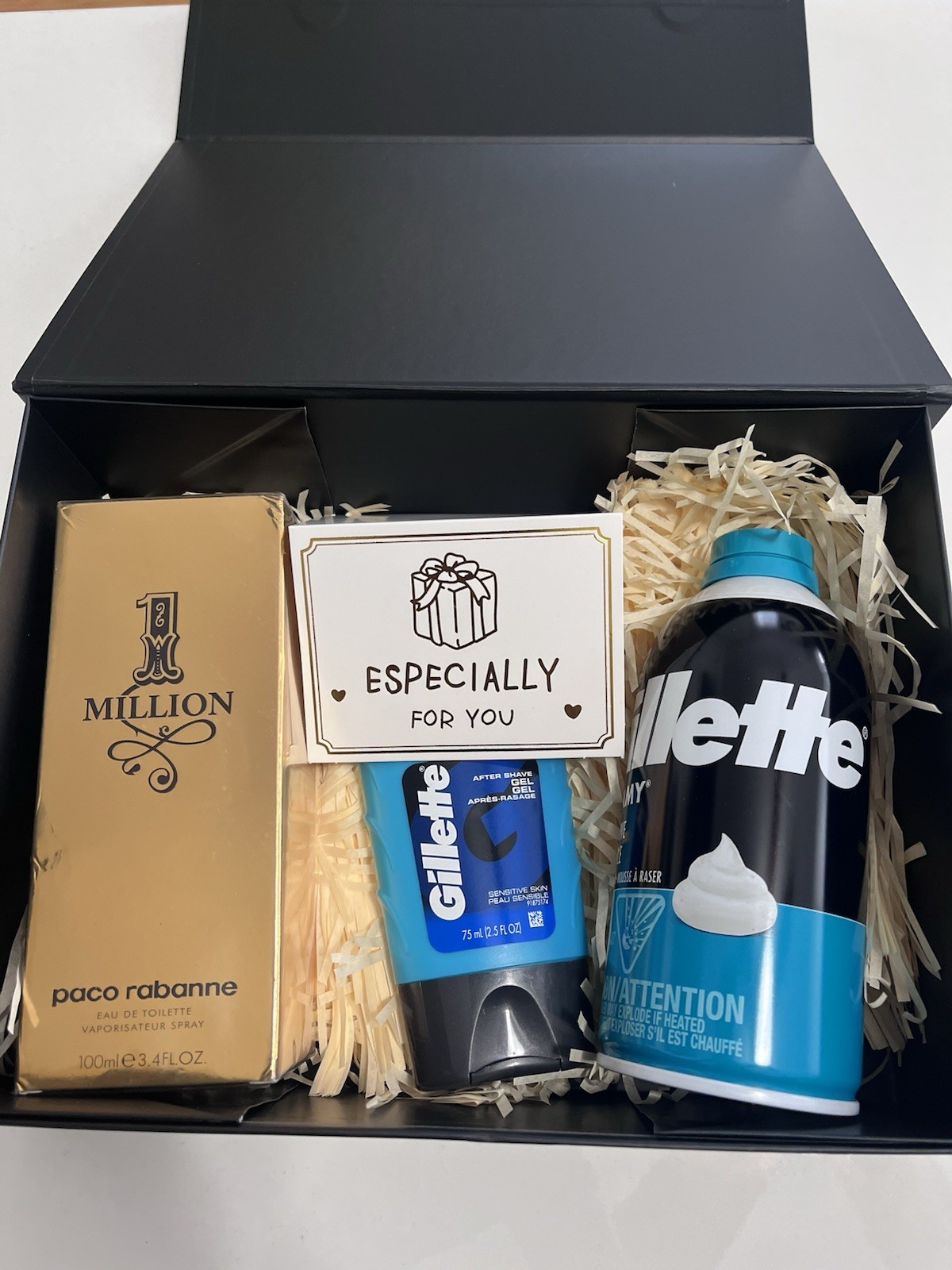 Gillette & Barbasol Shaving Kit + Aftershave + EDT: 1 Million & Most Wanted