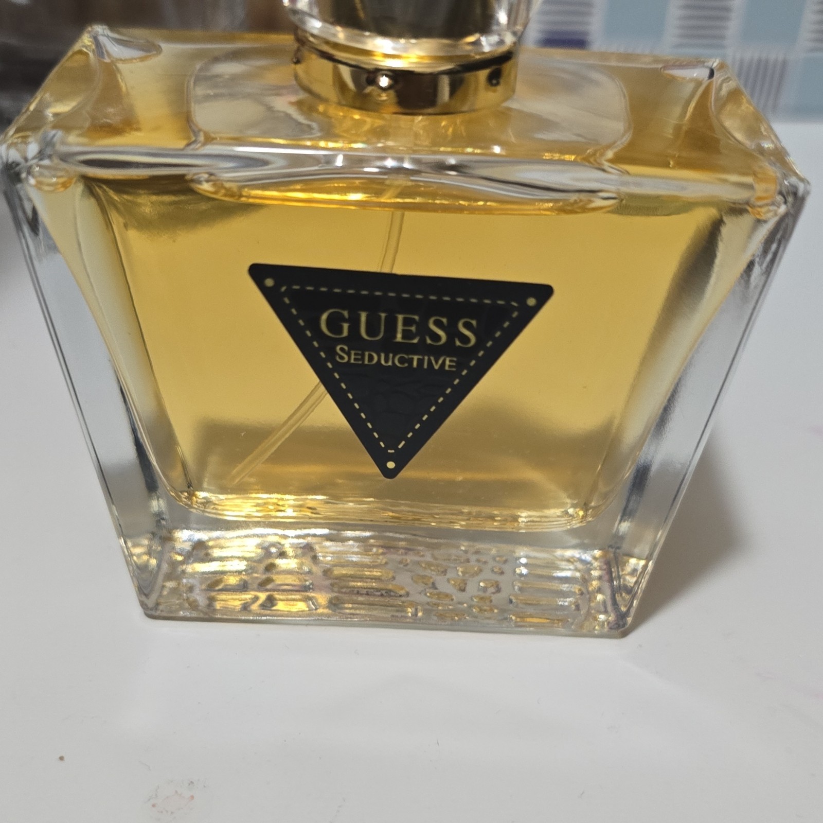 GUESS Seductive Eau de Toilette Spray 2.5 fl oz Regular Size