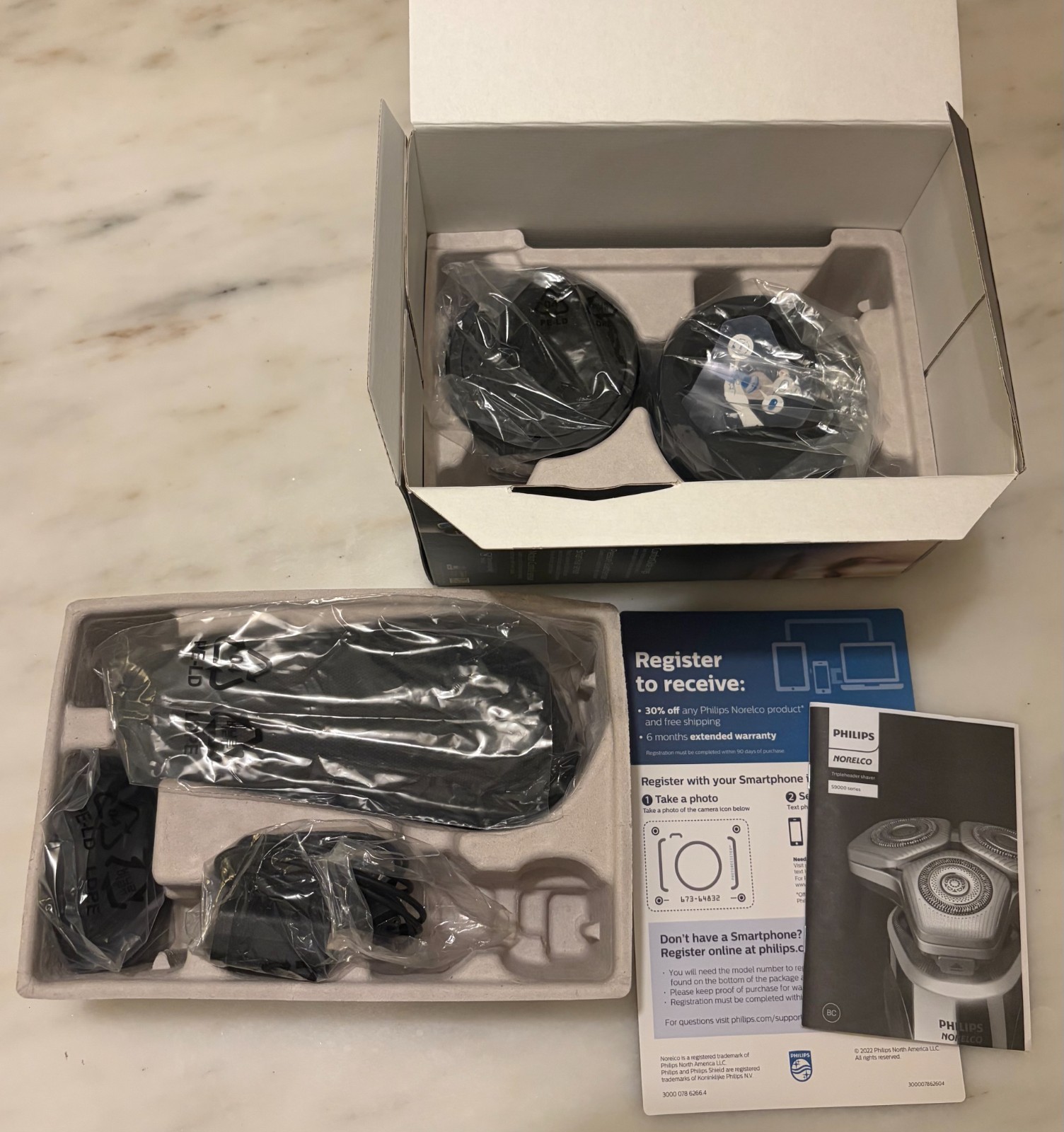 Philips Norelco Shaver 9800