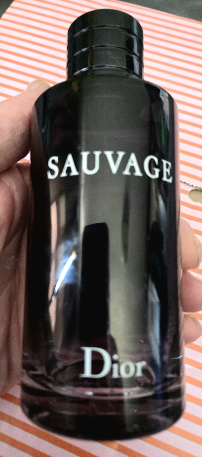 Dior Sauvage Eau de Toilette Spray Cologne 200 ml Regular Size, New in Box 6.8oz