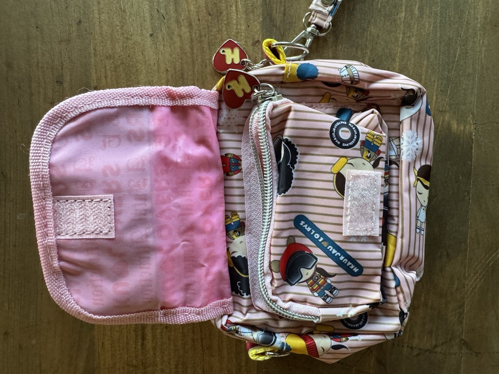 Harajuku Lovers Gwen Stefani Zippered Makeup Cosmetic Pouch Bag Wristlet Charm
