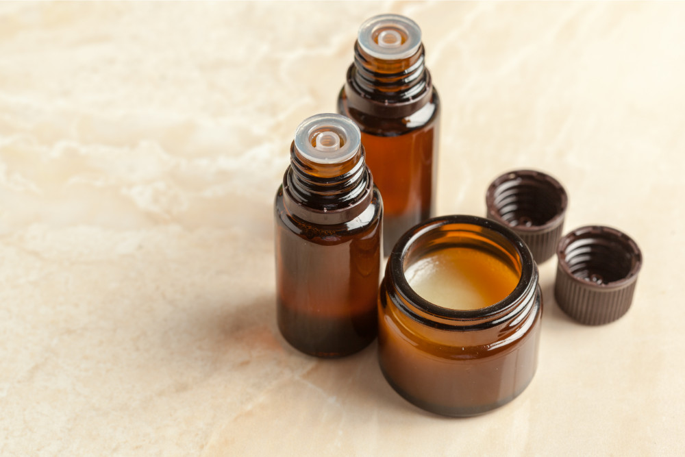 1 fl oz (30 ml) Amber Glass Bottle w/ Euro Dropper