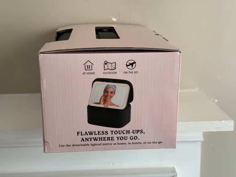 Real Her Lighted Train Case Black with LED Mirror – New In Retail Box