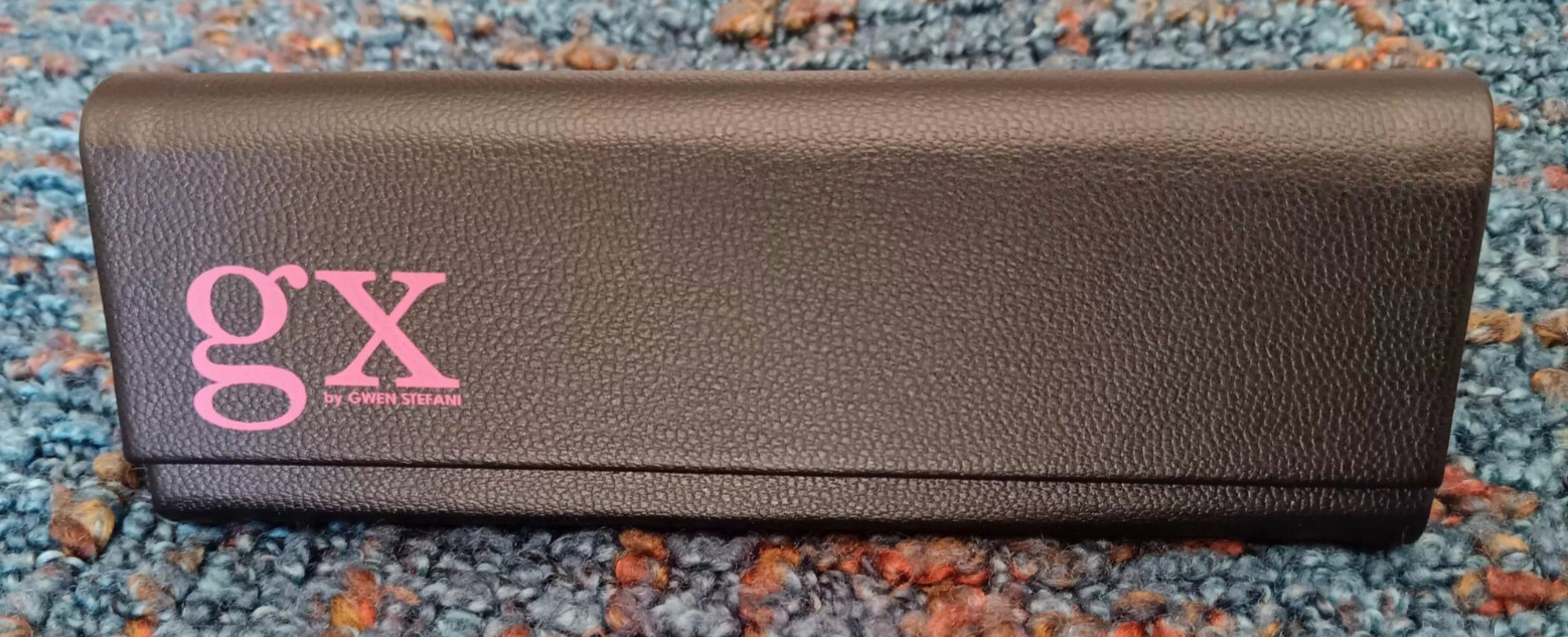 GX Gwen Stefani Eyeglass Case Designer Soft Lined Flip Folding Holder Clothe