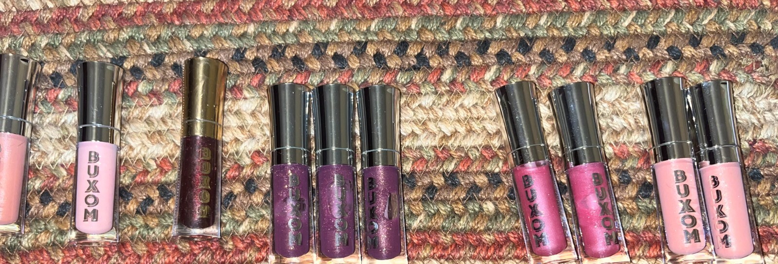 BUXOM-PLUMPING LIP POLISH-0.07 FL. OZ.-ONE LIP POLISH OF BUYER’S CHOICE-NWOB