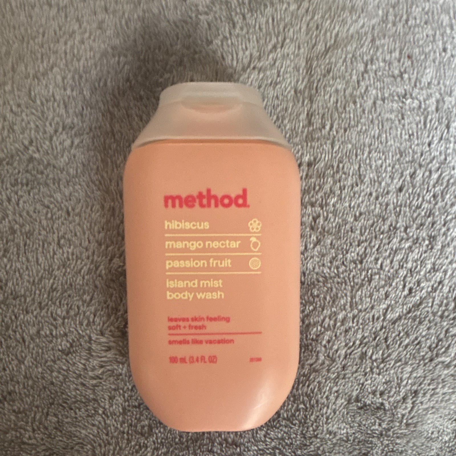 Assorted Skincare & Body Lot + Zipper Bag: The Ordinary Glycolic 7% Toner, Hempz