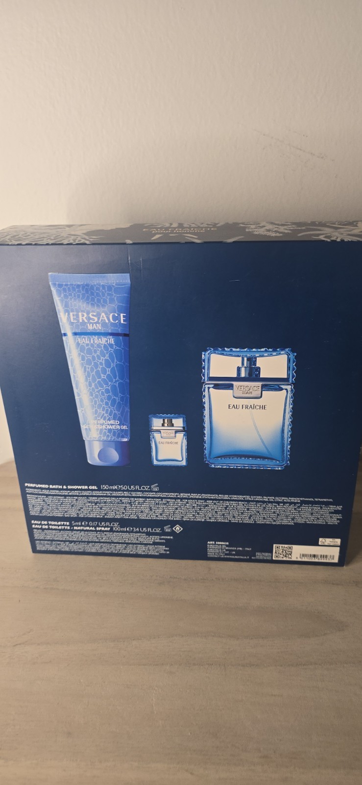 Versace Eau Fraiche Pour Homme Gift Set EDT Spray, 3.4 fl oz Regular Size